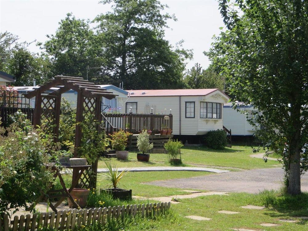 Spindlewood Country Holiday Park - Caravan Park Хейстингс Екстериор снимка